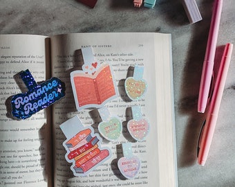 Romanze Reader Magnetische Lesezeichen | Romantik Tropen | Bonbonherzen | A book a Day hält die Realität fern