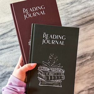 Reading Journal with 2-page Reviews, star rating, spice level and narration- Hardback | Simple Cover | Minimalist cover | Dark Red | Green