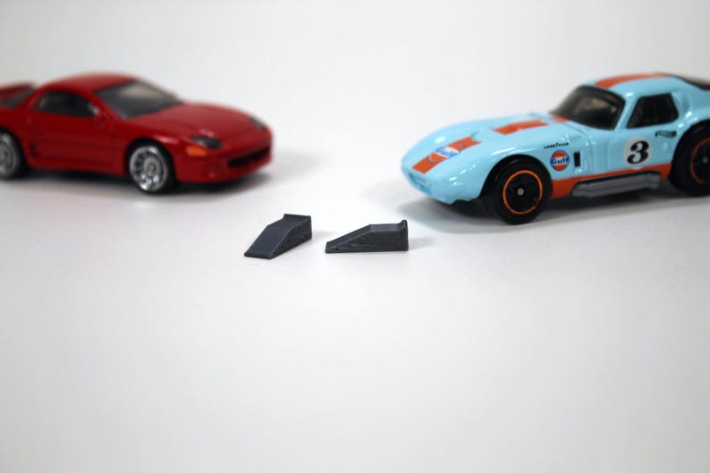 1/64 Scale Diecast Car Ramps – Garage Diorama, Display Set - Etsy