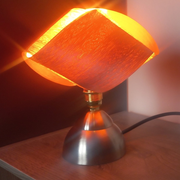 Lampe de table feuille de bois