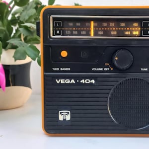 Tento Vintage Bluetooth Speaker Transistor