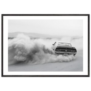 Muscle Car Wall Art: stampa fotografica di una Mustang Burnout in bianco e nero, retro guida nel deserto, decorazione incorniciata e pronta da appendere
