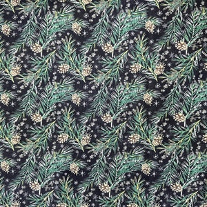 Free Spirit “Pine Boughs” - Von Jim Holtz - Eclectic Elements - Weihnachtszeit - 1 1/2 Yards