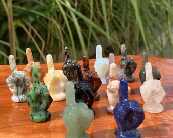 Hand Carved Middle Finger Statue: Gemstone Healing Decor，Crystal Gift (1.6 inch)