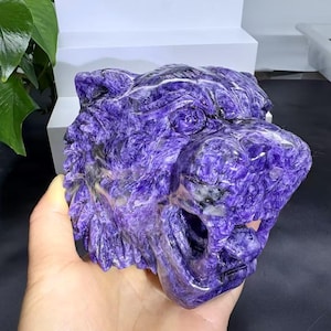 Natural Charoite Crystal Tiger Hand Carved,Crystal Animal Enthusiast,Crystal Fine Tiger Carving,Reiki Healing Decor Energy Crystal Gift