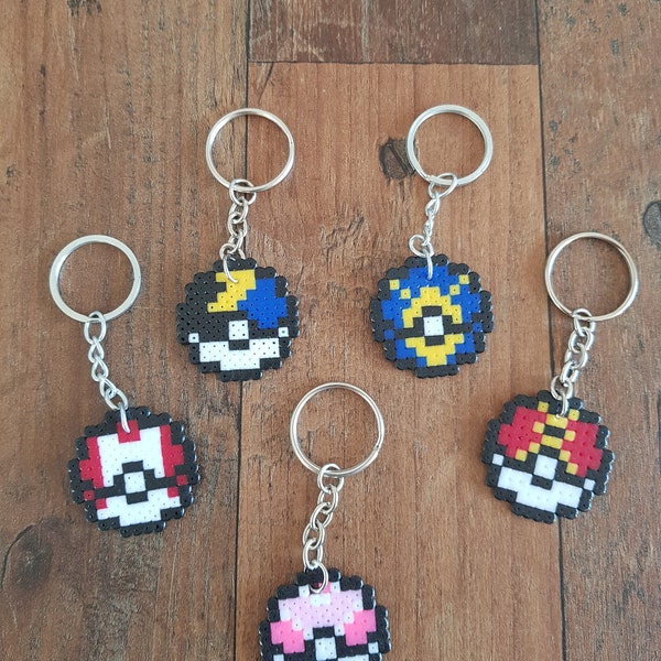 Porte-clés Pokeballs en perles de fer