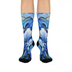 Blue Bliss: Stylish Floral Socks for Flower Enthusiasts | impeccable craftsmanship | nature-inspired fashion | statement accessory!