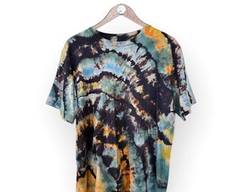 XL Blue Agate Organic Geode Tie Dye, Adult Unisex Handmade T-Shirt  FREE Shipping Perfect for Yoga, Hiking, Beach, Concert