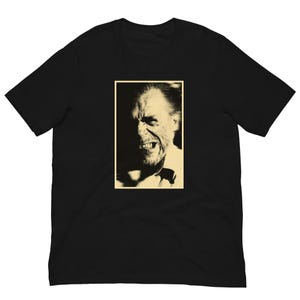 Camiseta de Charles Bukowski – Camiseta de Rebelde Literario – Camiseta de Poeta y Autor – Regalo para un Escritor Valiente