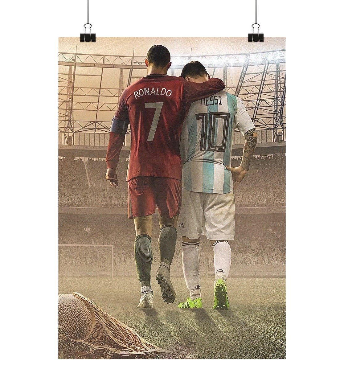DSGFR – Impression sur toile de football avec Lionel Messi et Cristiano  Ronaldo, décoration murale moderne pour salon, chambre à coucher (60 x 90  cm) : : Cuisine et Maison