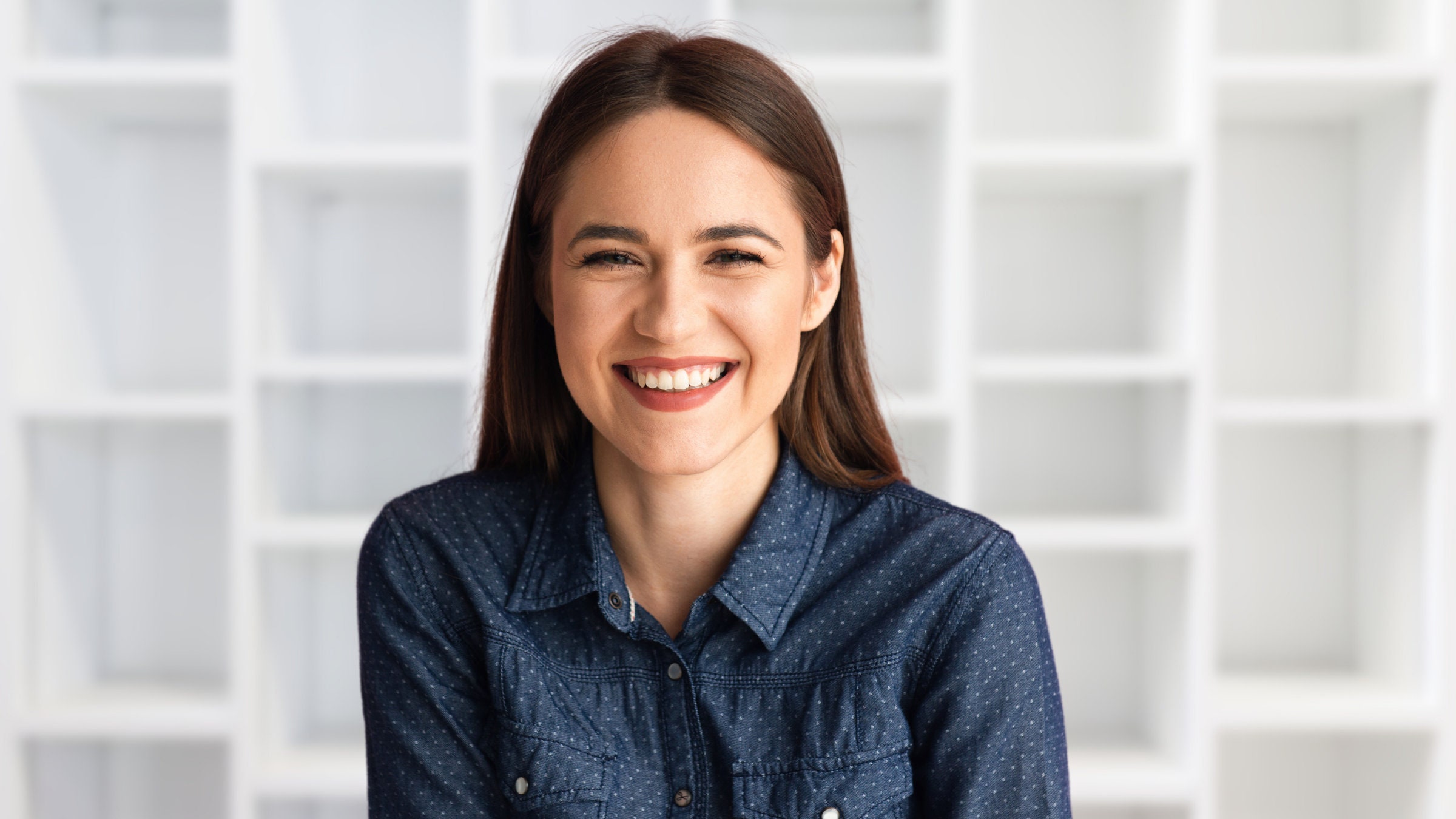 Blurred White Bookshelf Zoom Backgrounds, MS Teams Background Digital