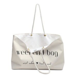 Weekender bag women Gift for Glamma, Promoted to grandma, Grammy gifts, Overnight bag, Oversized tote bag, Grandma present, New grandma gift image 4