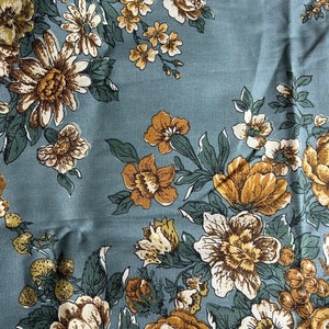 VTG Waverly Heirloom Documents Fabric Remnant Blue Gold Flowers 24x32+ READ