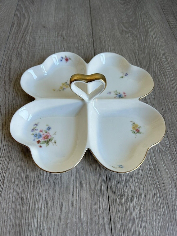 ハートハンドルのボーンチャイナ製レリッシュディッシュ：花柄の小物