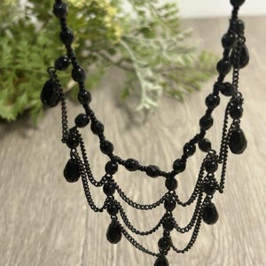 Vintage Black Faceted Glass Bead Necklace Bib Style Costume Jewelry