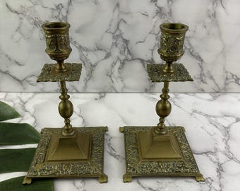 Vintage messing kandelaars set van 2 vierkante, sierlijke filigraan klassieke decoratie