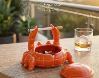 Posacenere in ceramica a forma di granchio con coperchio, simpatico porta sigarette a forma di granchio Kawaii, posacenere antivento, decorazione da scrivania unica, regalo divertente per fumatori