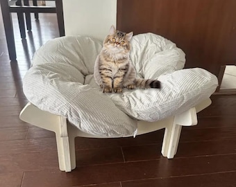 Elevated Wooden Cat Bed with Fluffy Cushion – Modern Pet House