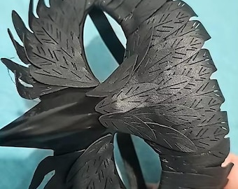 Maschera a becco d'aquila: costume cosplay con mezza faccia piumata