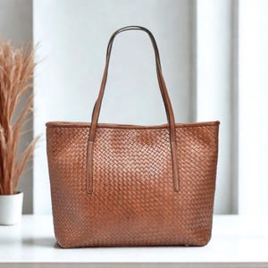 Handmade Woven Leather Tote Bag, Cognac Shoulder Purse, Michigan Crafted Design imagem 1