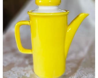 Cafeteira Stylecrafter vintage amarela brilhante, estilo meados do século XX, década de 1950.