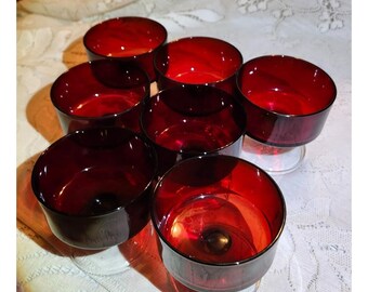Set di 7 bicchieri da champagne e sorbetto in vetro rubino Royal Cristal D'Arque Durand vintage