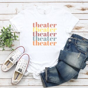 Theater shirt, acteren shirt, acteur shirt, bioscoop shirt, shirt voor theaterliefhebbers, theater minnaar shirt, cadeau voor acteurs, acteren minnaar t-shirt
