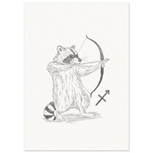 Schlurpi der Waschbär als Schütze – A4 Sternzeichen-Print auf Fine Art Papier | Ungerahmte Illustration mit Bogen für Freiheitsliebende