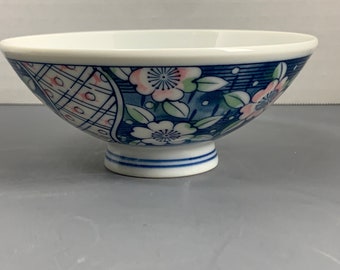 Trempage japonais bols de riz sauce asiatique soupe thé nouilles poisson sushi oeufs, parfait vintage porcelaine bleu rose vert cuisine à collectionner