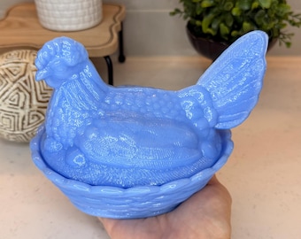 Periwinkle Blue Nesting Chicken Hen on Nest Covered Candy Dish, Depression Style Milk Glass, Vintage Style Farmhouse, Cottage, Retro Decor
