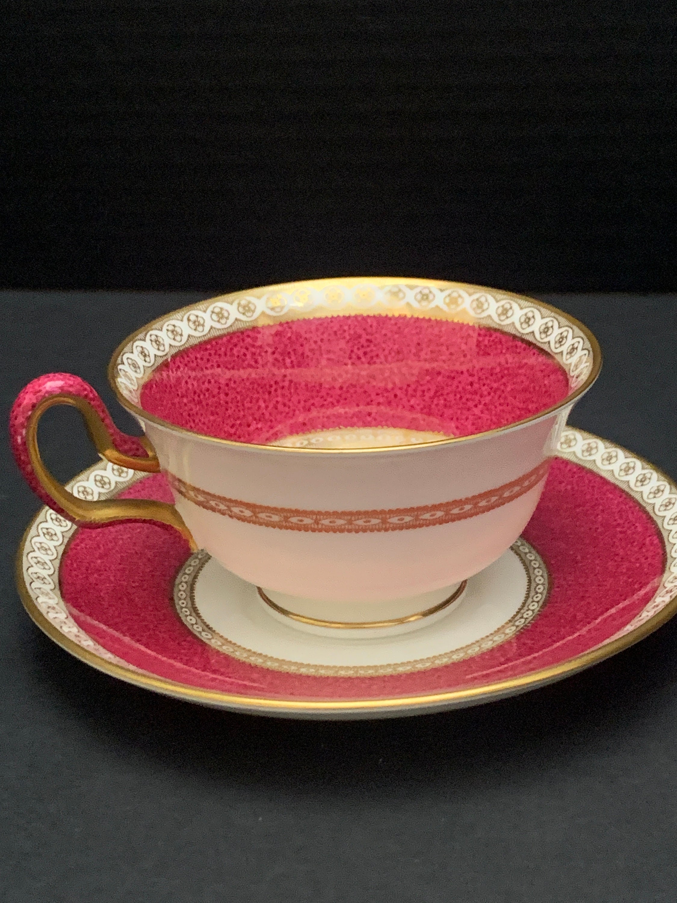 WEDGWOOD ULANDER MADE IN ENGLAND