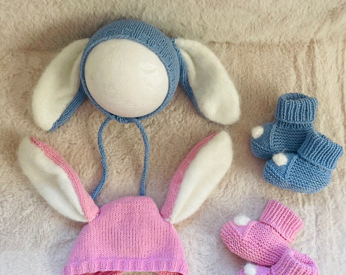 Set of 2,Rabbit ear hat and booties set, newborn hat, baby blue and pink hat with rabbit ears, baby photography hat,Baby girl and boy hat