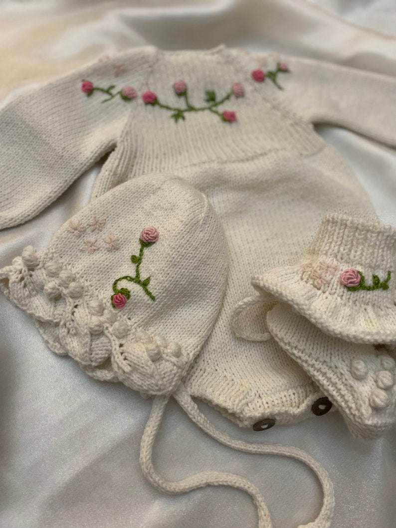 Knitted Baby girl coming home outfit,Baby hospital Outfit,Knit Newborn Set,knitted newborn clothes,newborn girl photoprop, unique gift image 3