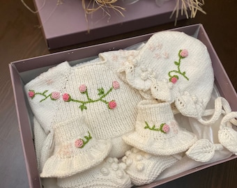 Tenue de retour à la maison pour petite fille en tricot, tenue d'hôpital pour bébé, ensemble nouveau-né en tricot, vêtements tricotés pour nouveau-né, accessoire photo pour nouveau-né fille, cadeau unique