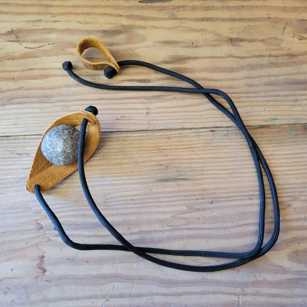 Handmade Leather Shepherd Sling: Paracord Survival Rock Sling