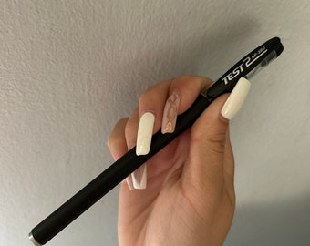 Silky smooth black pen