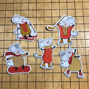 5 Mice Stickers, mouse decal, winter stickers, winter sports, skiing sticker, ice skating sticker, water bottle sticker, phone case sticker