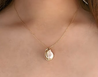 Gabriel Necklace: 18K Gold Vermeil Necklace with Irregular Baroque Pearl Pendant