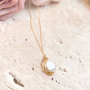 Gabriel Necklace: 18K Gold Vermeil Necklace with Irregular Baroque Pearl Pendant image 3