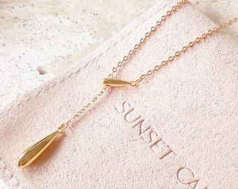 Holly Necklace: 18K Gold Vermeil Minimalist Asymmetric Teardrop Necklace