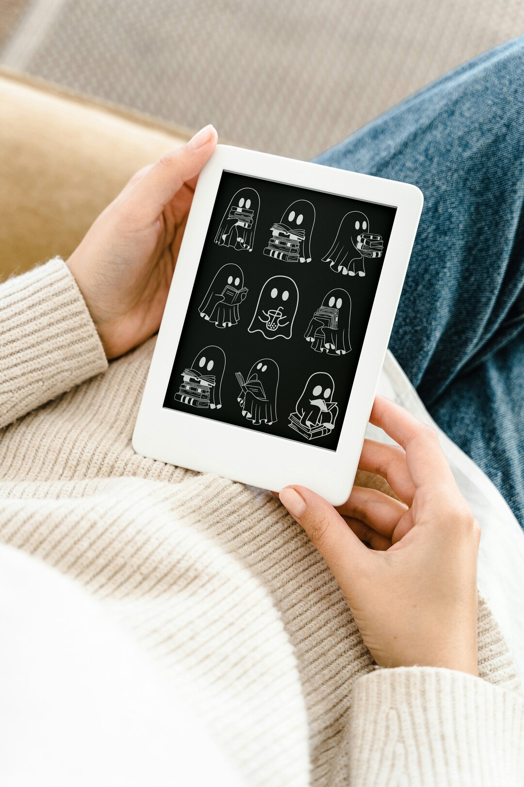 Bookish Ghosties, Kindle Lock Screen for Paperwhite Oasis and Newer