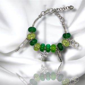 Sjuksköterskearmband | Present till sjuksköterska | Smycken för vårdpersonal | Serenity Shift-kollektionen