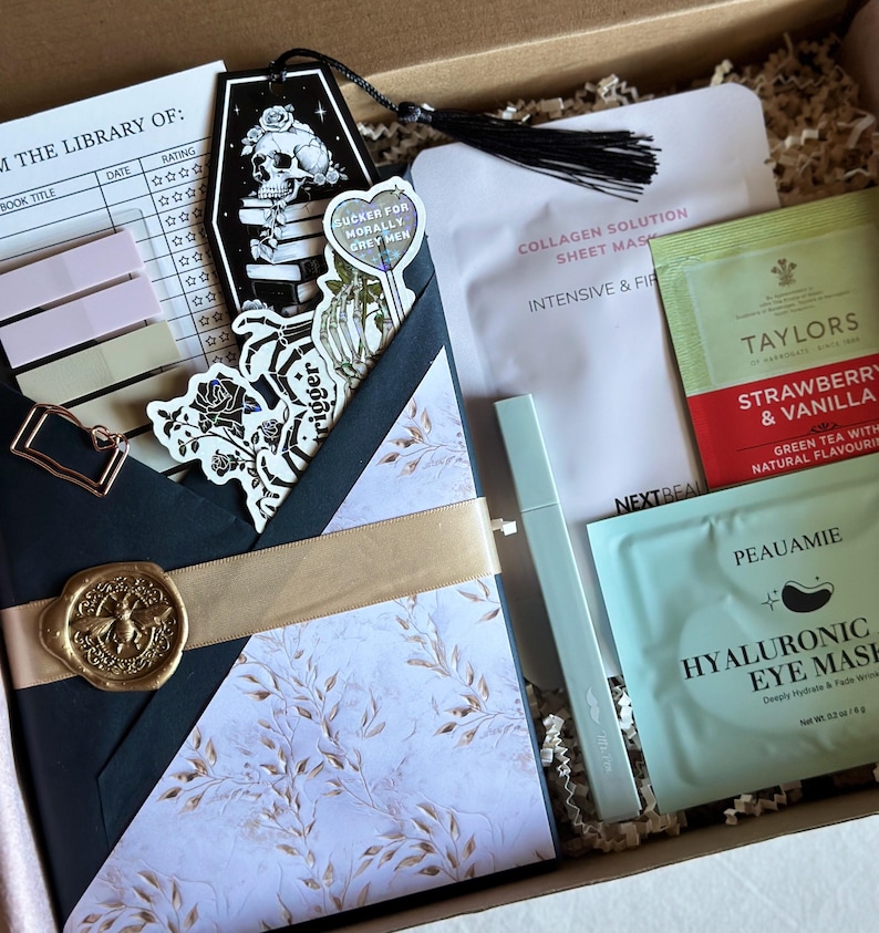 Blind Date With A Book Box, Dark-Romance, Cozy, Fantasy-Romance, Mystery-Thriller, Spicy-Romance, Bookish-Gift