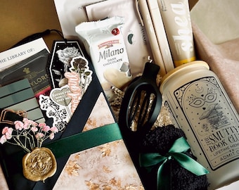 Blind Date With A Book Box, Spicy Romance, Dark Fantasy, Thriller Mystery
