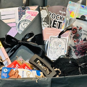 Blind Date With A Book, Smut, Spicy Romance, Thriller, Dark Fantasy, Gift Box For Reader