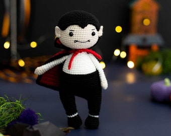 Amigurumi toy. Halloween toys. Crochet Dracula. Crochet PDF pattern. Amigurumi pattern. Crochet amigurumi Halloween. Crochet toys