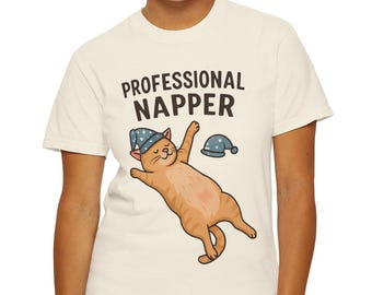 Lustiges Katzen Napper T-Shirt: Komfort Farben T-Shirt, Katzenliebhaber Geschenk