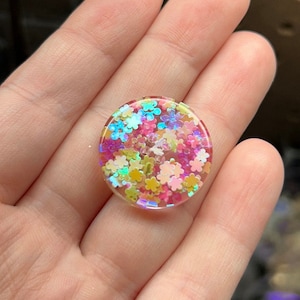 Buttons - Handmade Girly Purple Green Pink White Flower Sequin Resin Buttons for Sewing 1 inch/25mm (1 Button)