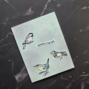 carte faite main avec des oiseaux