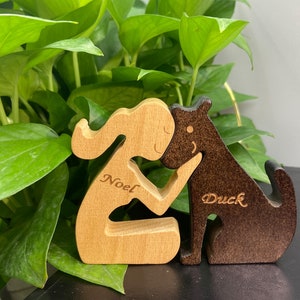 Personalized Wooden Women and Dog Pet Carvings, Dog Memorial Gifts ,Wooden Dog Statues Home Decor Gift ,Dog Lover Gifts,Natural ECO Friendly